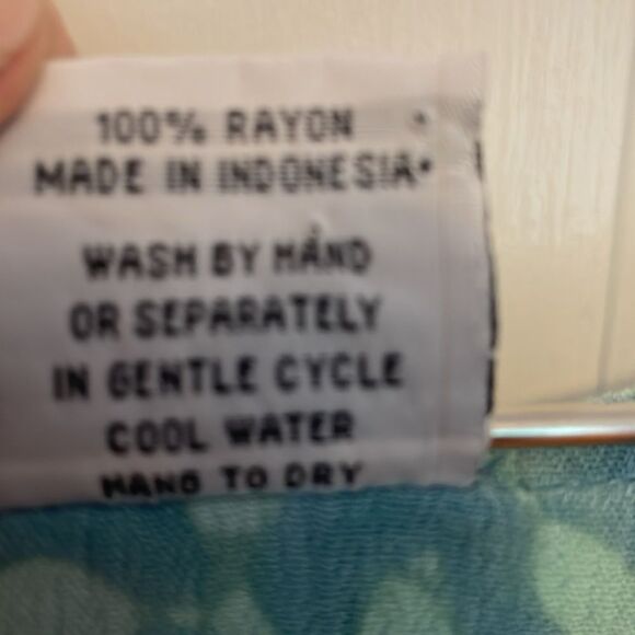 Lost River clothing company sleeveless blue green top/tank - Picture 4 of 7